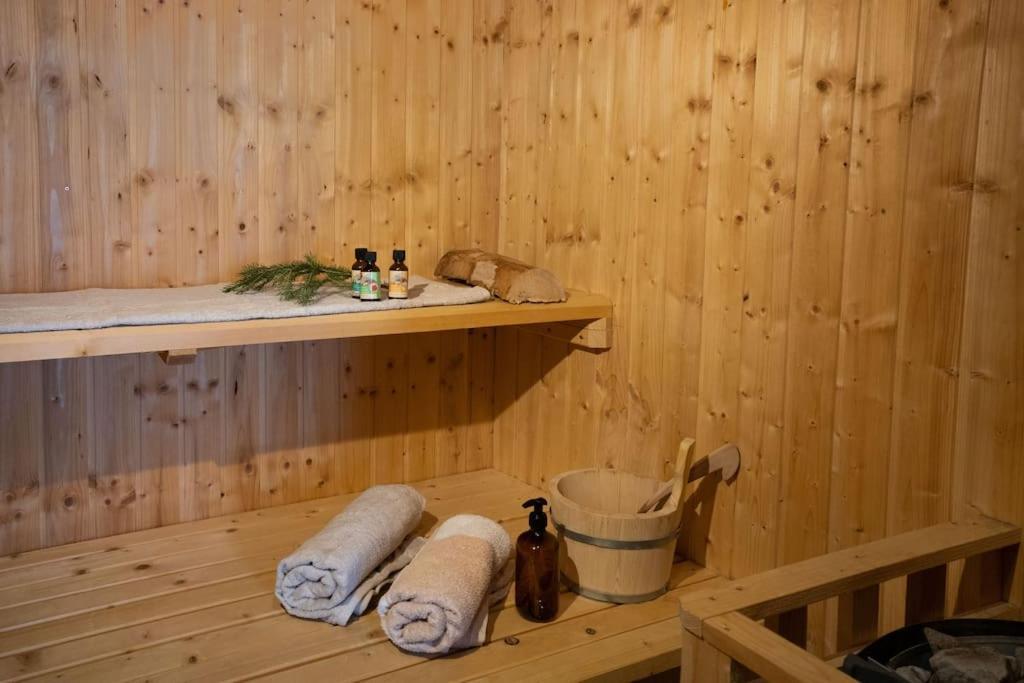 Ski Hut Smucka Кранска гора Екстериор снимка
