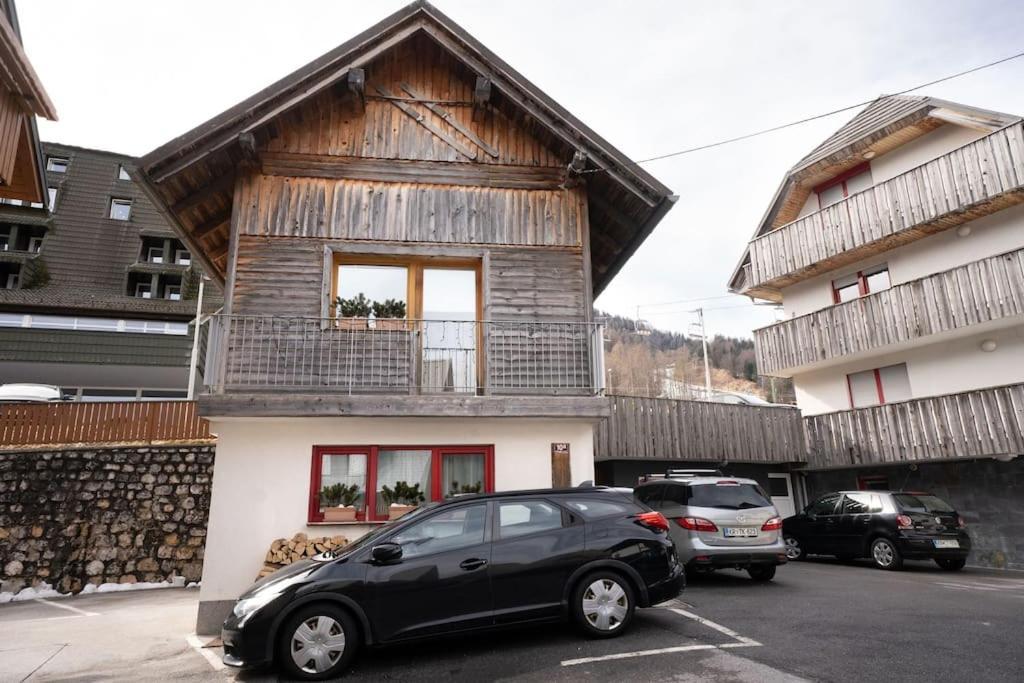 Ski Hut Smucka Кранска гора Екстериор снимка
